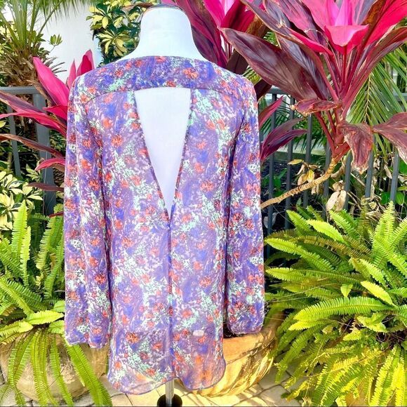 BCBGeneration Cutout Back Blouse - Picture 3 of 5